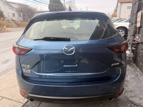 2017 Mazda CX-5 Sport