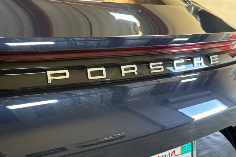 2019 Porsche Panamera