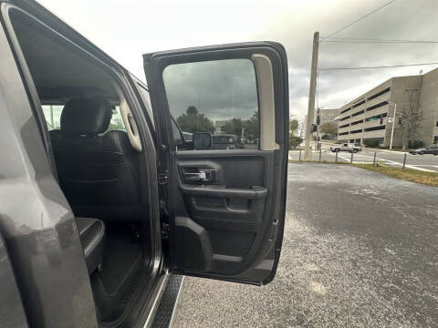 2014 RAM 1500 Laramie