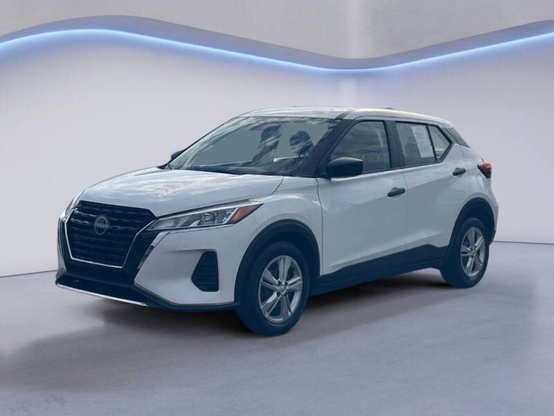 2023 Nissan Kicks S
