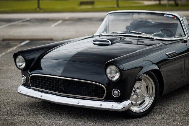 1956 Ford Thunderbird