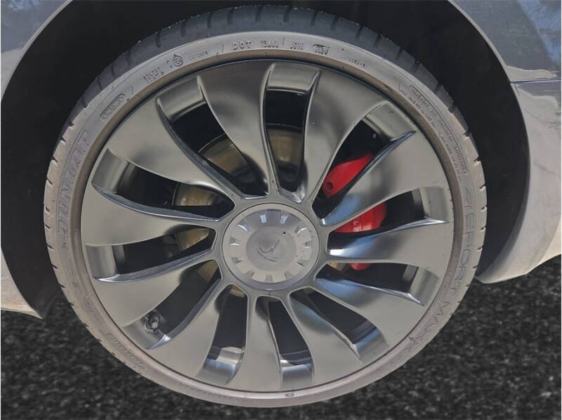 2023 Tesla Model 3 Performance