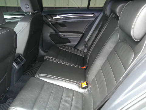 2016 Volkswagen Golf R 4Motion