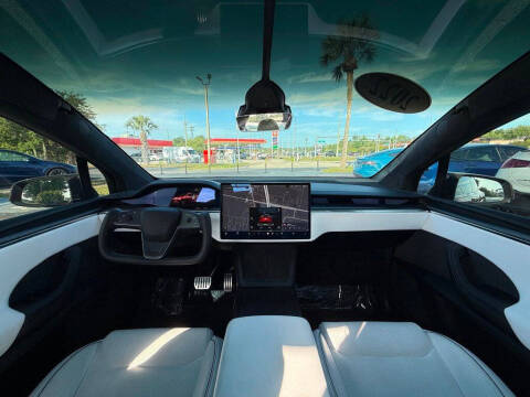 2022 Tesla Model X Plaid