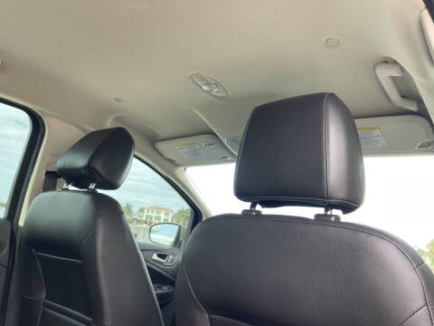 2015 Ford C-MAX Energi SEL