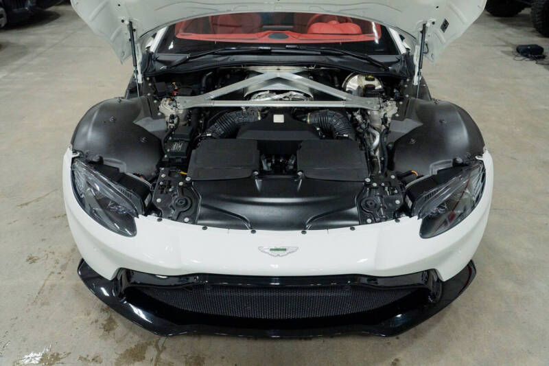 2019 Aston Martin Vantage