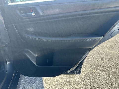 2017 Subaru Legacy 2.5i Limited