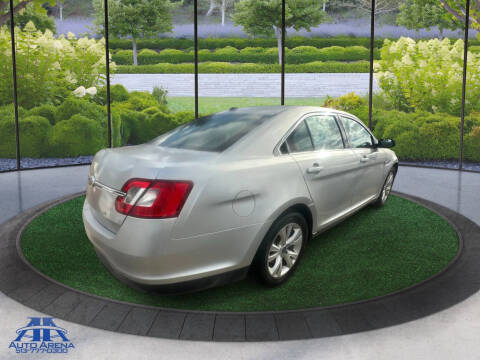 2011 Ford Taurus SEL