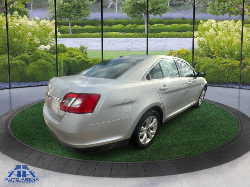 2011 Ford Taurus SEL