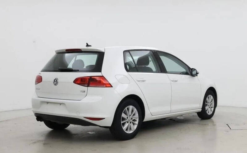 2016 Volkswagen Golf
