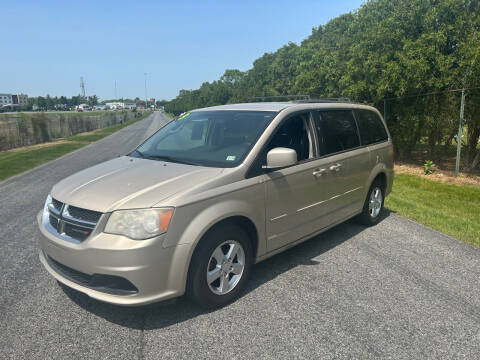 2013 Dodge Grand Caravan for sale at ABC Auto Sales and Service in New Castle DE