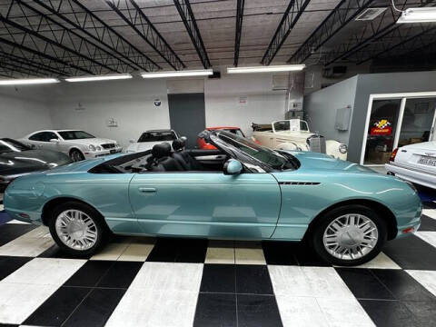 2002 Ford Thunderbird Deluxe