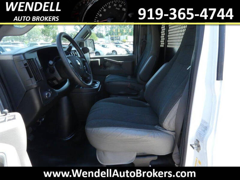 2023 Chevrolet Express 2500