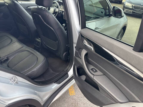 2018 BMW X1 xDrive28i