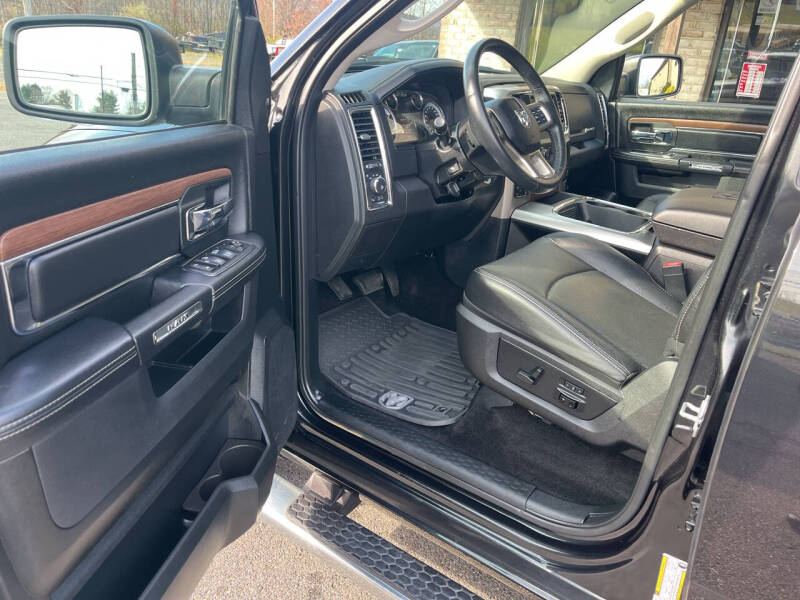 2017 RAM 1500 Laramie