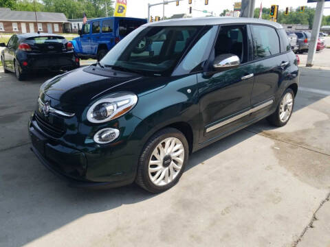 2015 FIAT 500L for sale at SpringField Select Autos in Springfield IL