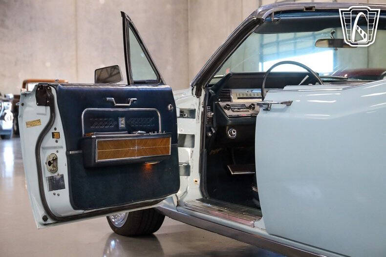 1966 Lincoln Continental