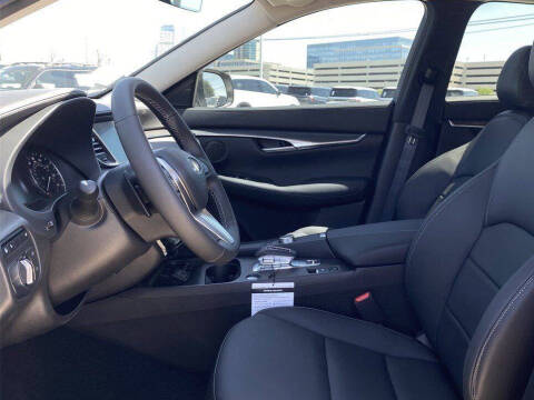 2025 Infiniti QX50 Pure
