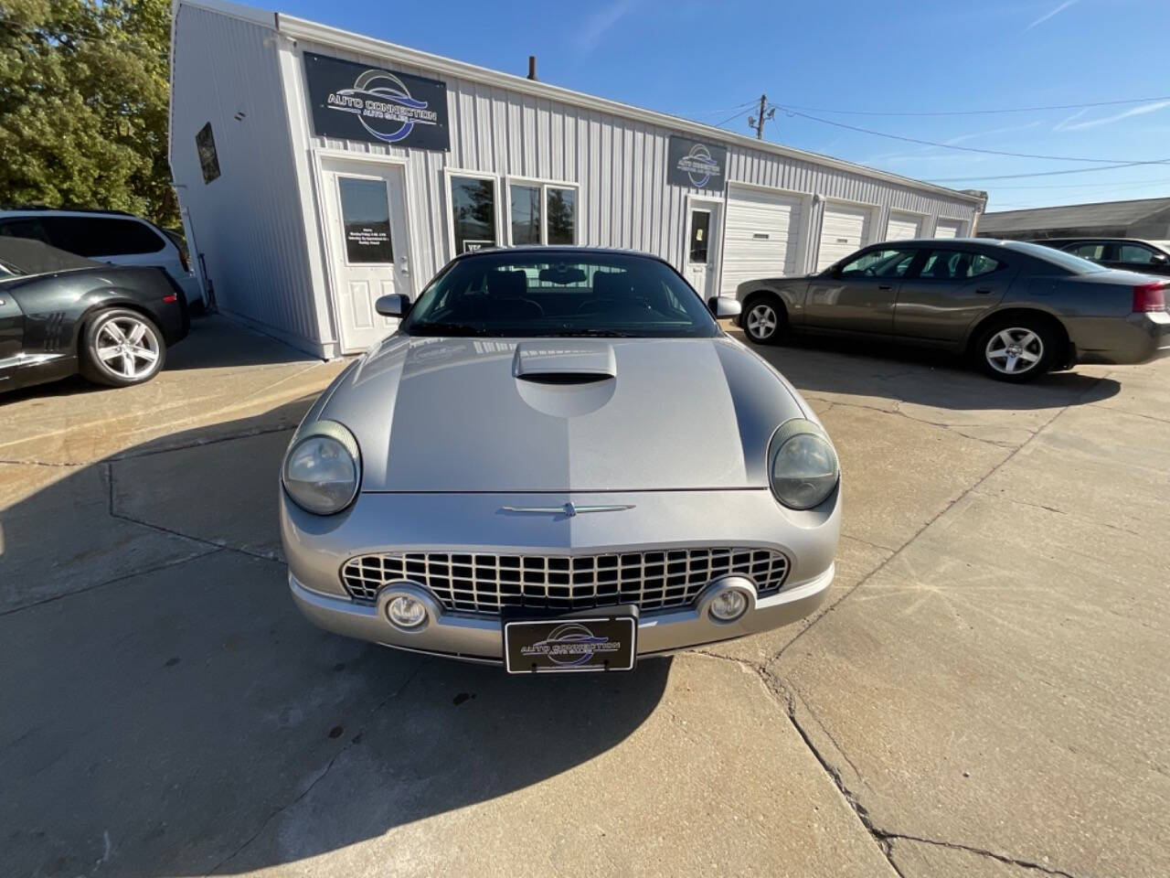 2004 Ford Thunderbird for sale at Auto Connection in Waterloo, IA