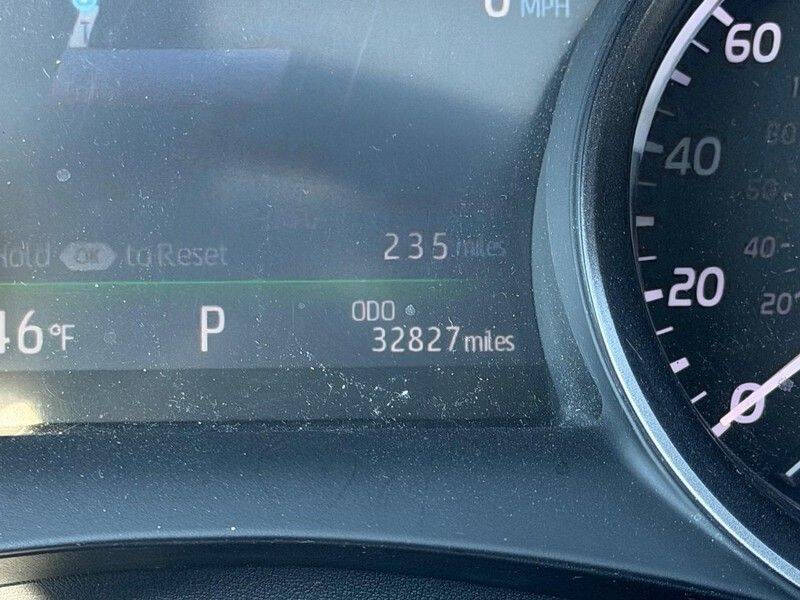 2022 Toyota Camry Hybrid XSE