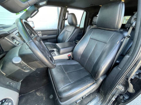 2017 Ford Expedition EL XLT