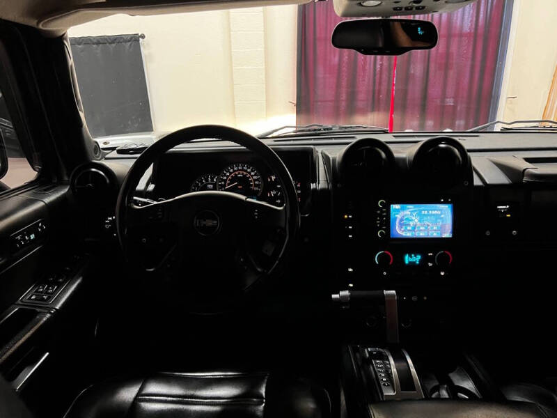 2005 HUMMER H2