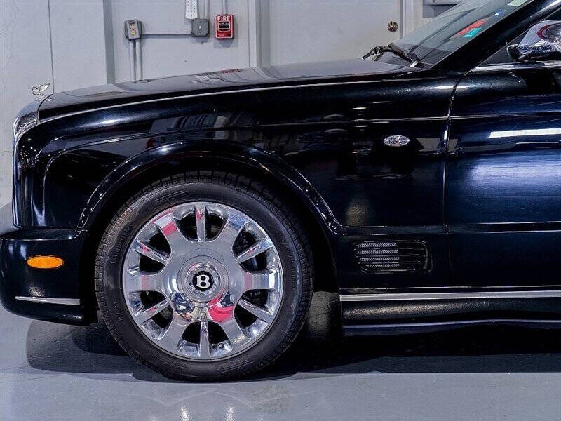 2008 Bentley Azure 25