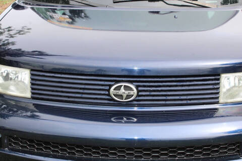 2005 Scion xB