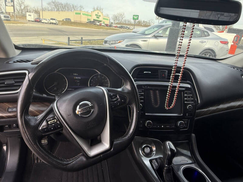 2016 Nissan Maxima Platinum