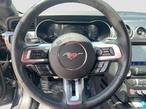 2022 Ford Mustang Mach 1