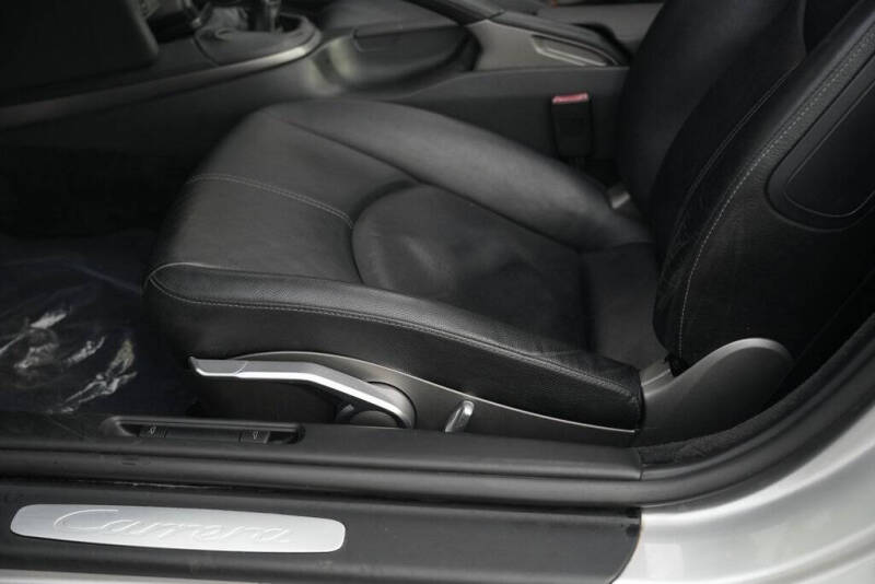 2005 Porsche 911 Carrera