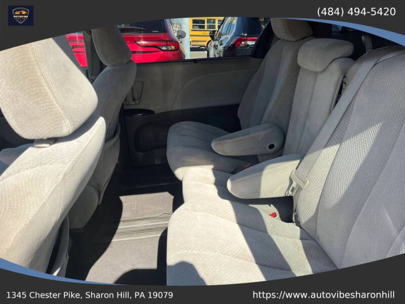 2011 Toyota Sienna