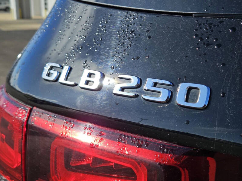 2023 Mercedes-Benz GLB GLB 250 4MATIC