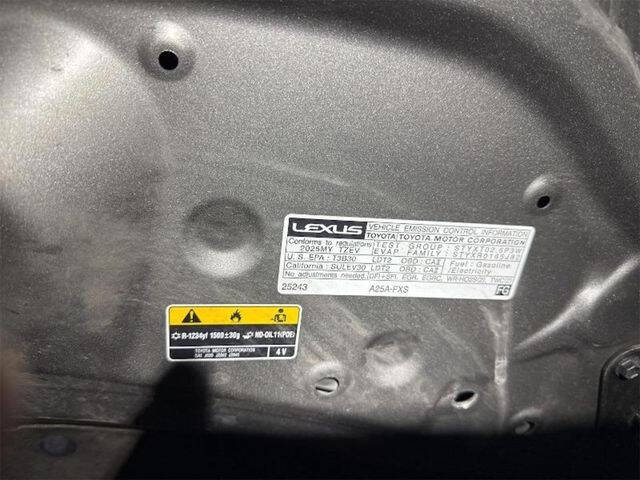 2025 Lexus NX 450h+ F SPORT Handling