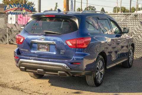 2019 Nissan Pathfinder S