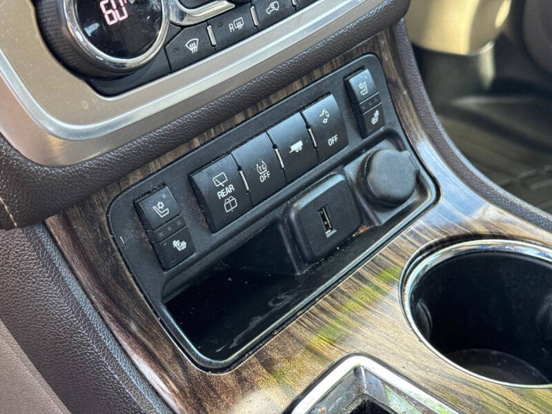 2015 GMC Acadia Denali