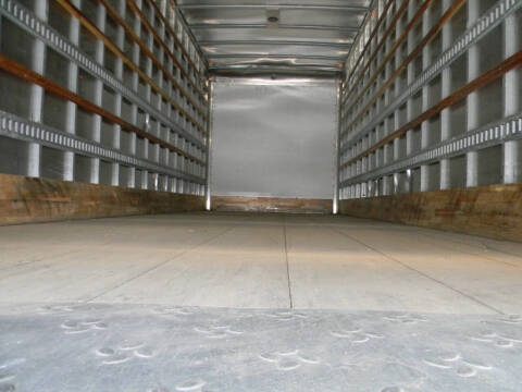2025 Freightliner M2 106