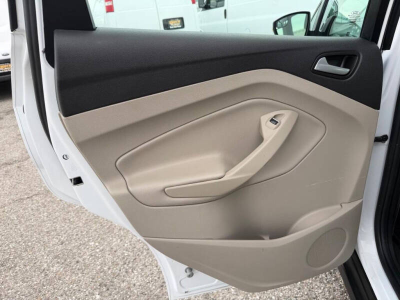 2017 Ford C-MAX Hybrid SE