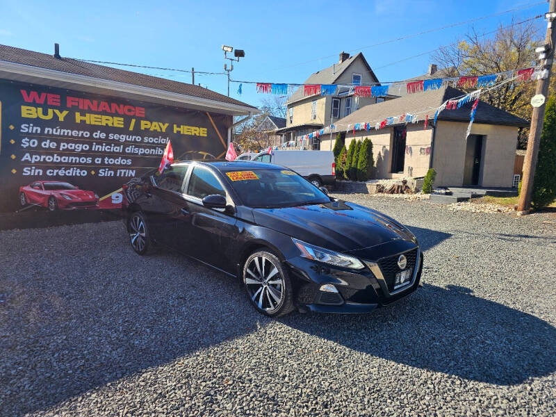 2022 Nissan Altima 2.5 SR