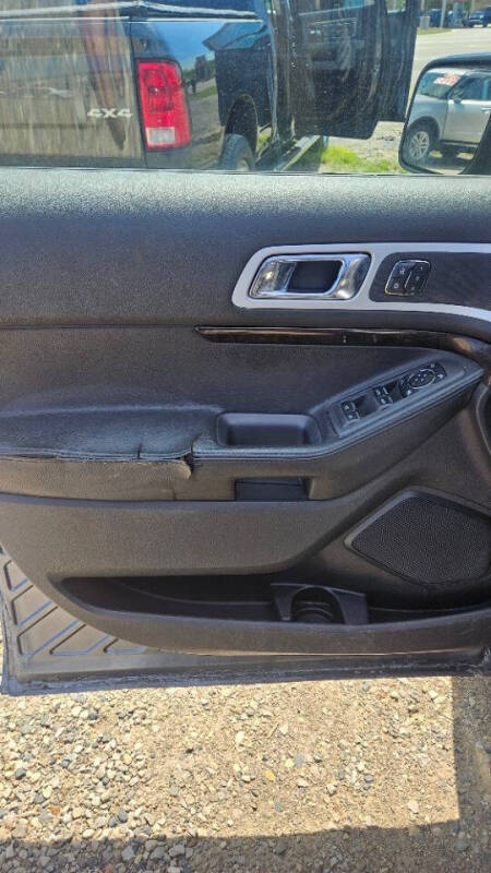 2011 Ford Explorer Limited