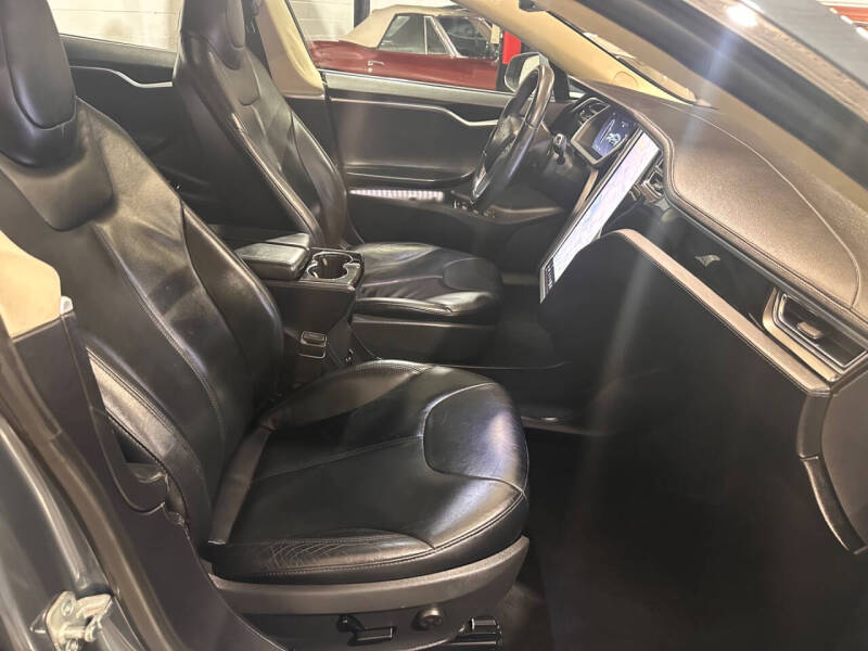 2013 Tesla Model S