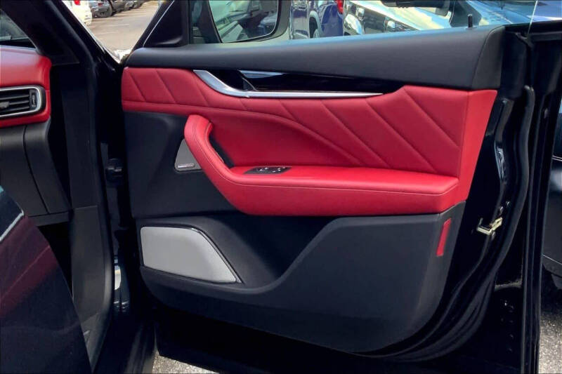 2021 Maserati Levante S GranSport