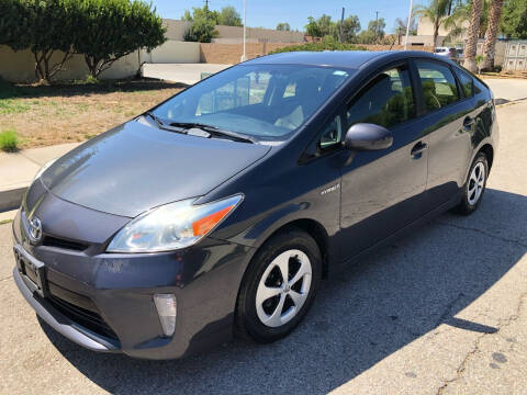 2014 Toyota Prius for sale at C & C Auto Sales in Colton CA