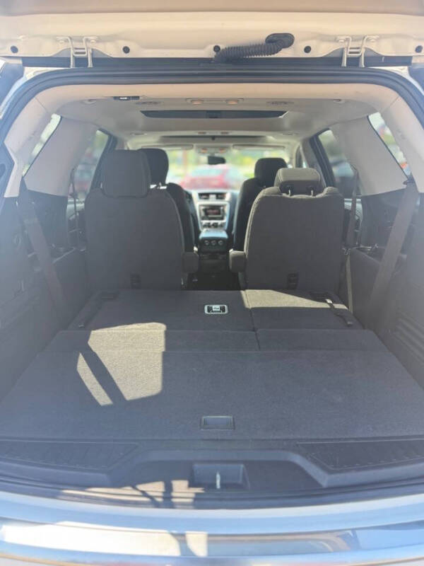 2016 GMC Acadia SLE-2