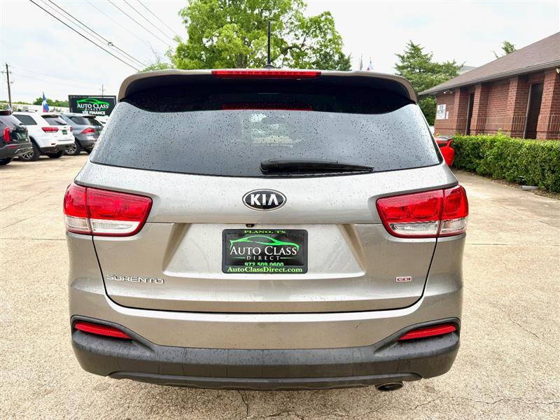 2017 Kia Sorento LX