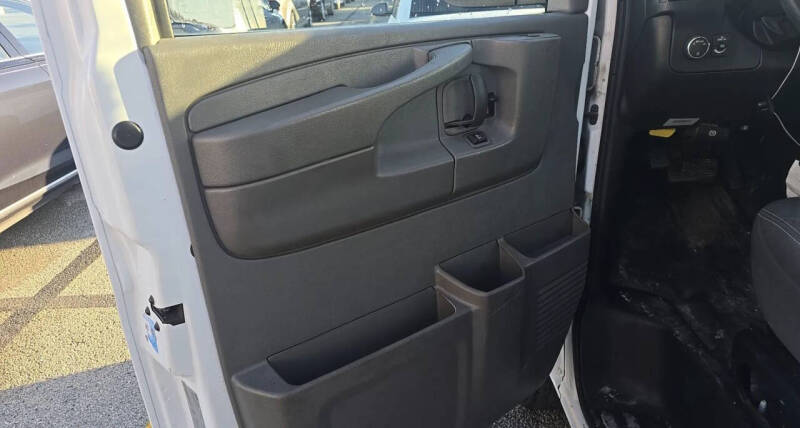 2015 Chevrolet Express 2500