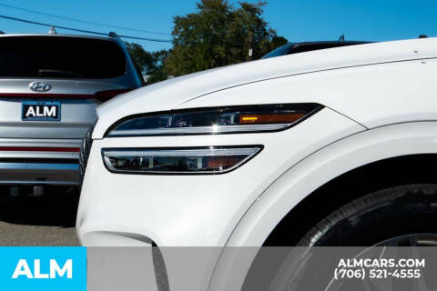 2025 Genesis GV70 2.5T Standard