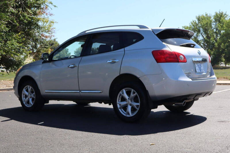 2011 Nissan Rogue SV