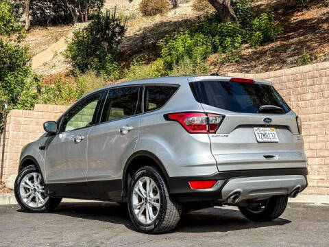 2017 Ford Escape SE