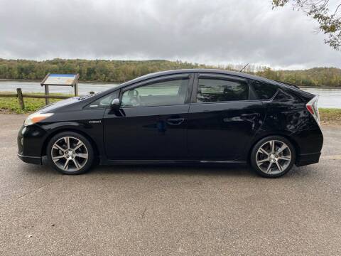 2012 Toyota Prius for sale at Monroe Auto's, LLC in Parsons TN